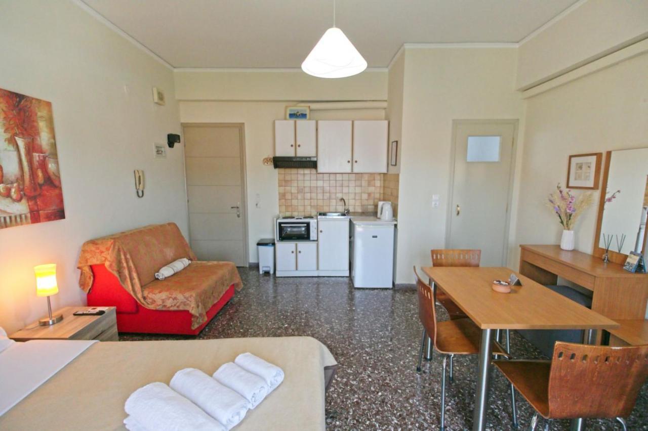 Mytilíni Selana Apartments מראה חיצוני תמונה