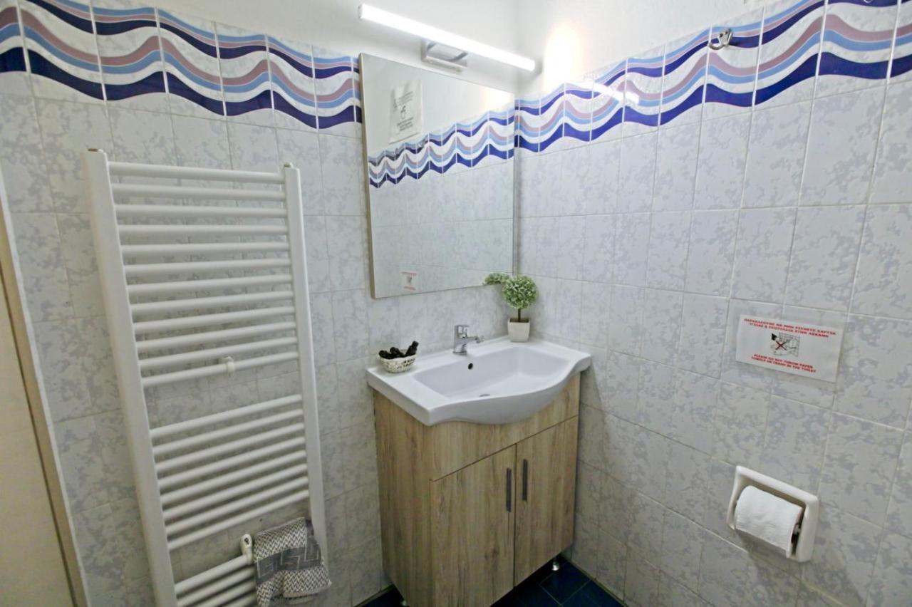 Mytilíni Selana Apartments מראה חיצוני תמונה
